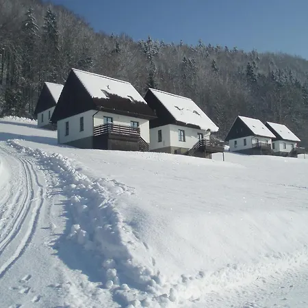 Сasa de vacaciones Mansion In With Shared Pool